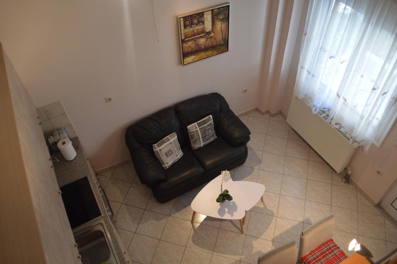Anastasias Apartment Center City By Dimitropoulos Айгио Екстериор снимка